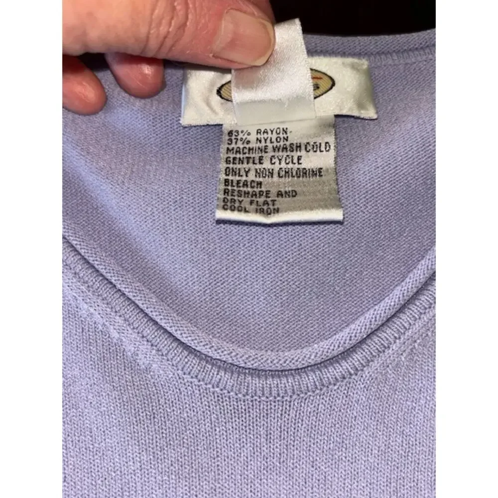 Talbots Size Large V-Neck Lavender Long Sleeve‎ Sweater